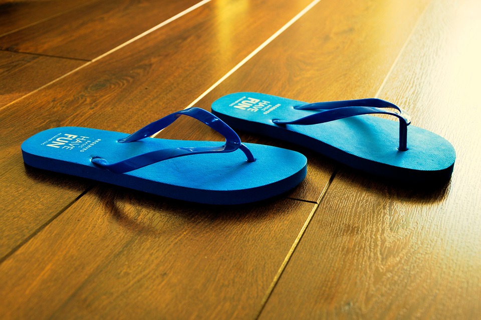 Sandales et tongs : 3 conseils pour prendre soins de vos pieds